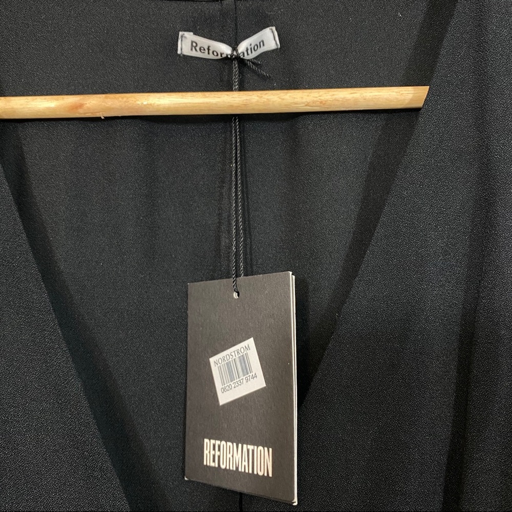 NWT Reformation Adrienne Black V-Neck Blouse Top - Picture 6 of 8